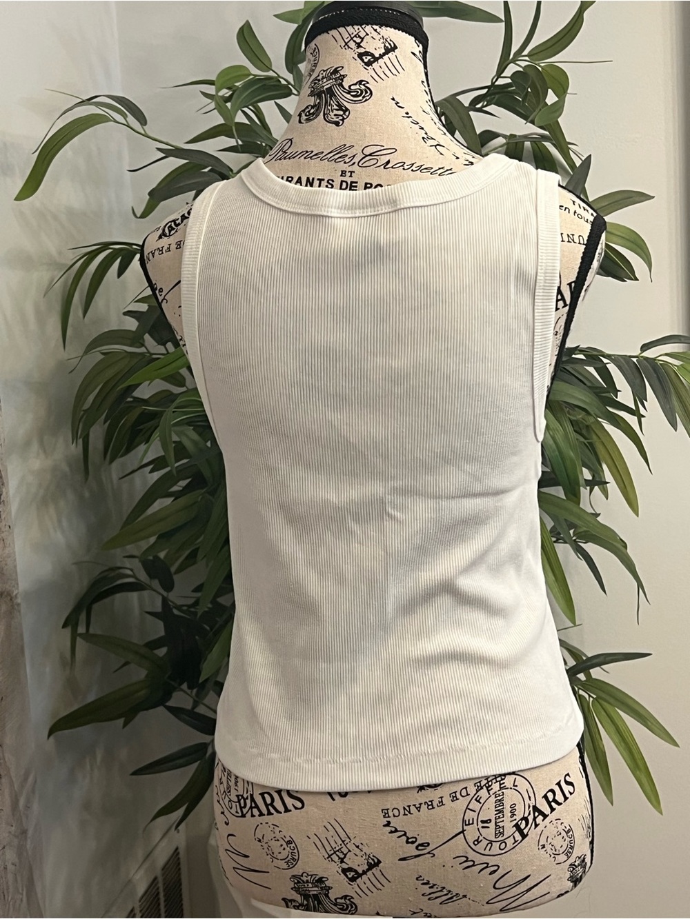 Universal Thread White Ribbed Tank Top - Picture 3 of 4